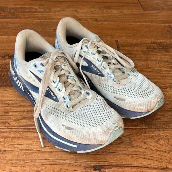 Brooks Adrenaline GTS 23 Road Running Shoes Light Gray Blue Womens Size 8.5 - Picture 3 of 10